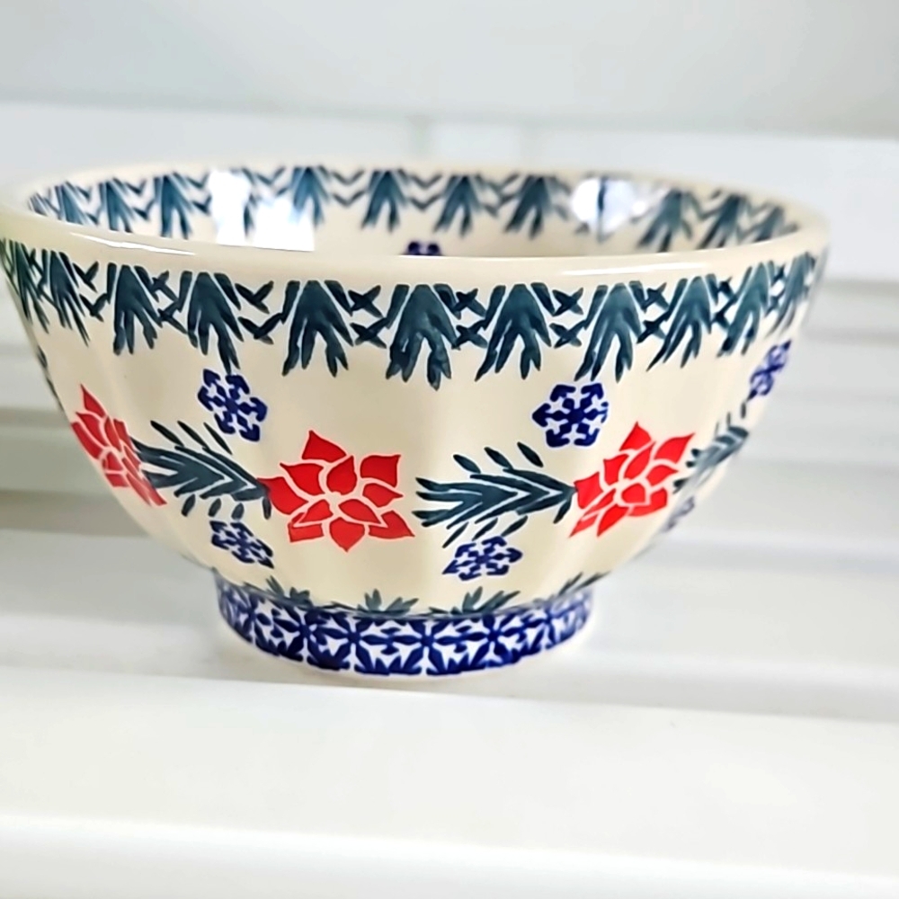 Polish Pottery BOLESLAWIEC 56 Floral Snowflake Small Bowl